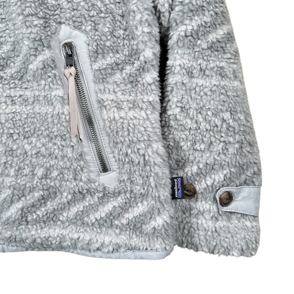 PATAGONIA Divided Sky Zip-Up Jacket in Bergy Bits in Salt Grey - Picture 7 of 15